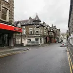 Dixon Court * Ambleside