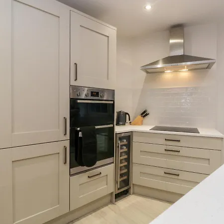 Dixon Court Ambleside