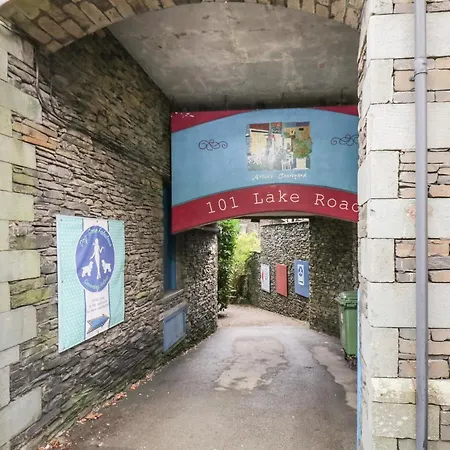 Dixon Court Lägenhet