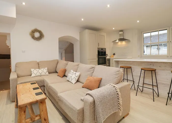 Dixon Court 公寓 *